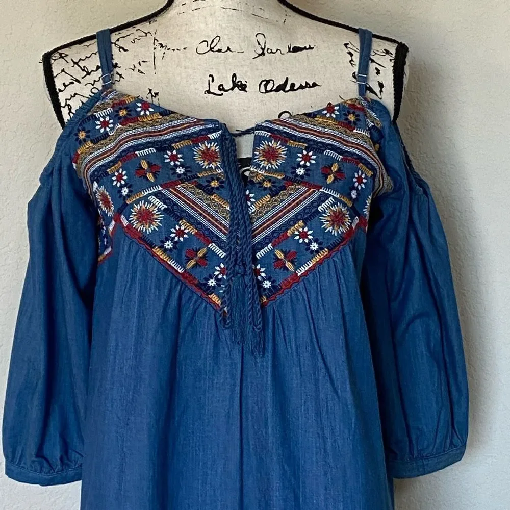Blu Pepper Denim Cold Shoulder Dress - Picture 4 of 12